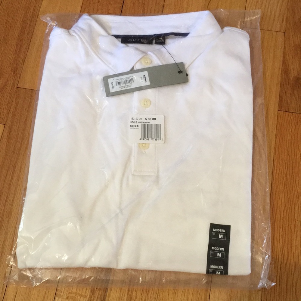 Brand new short sleeved white tshirt
